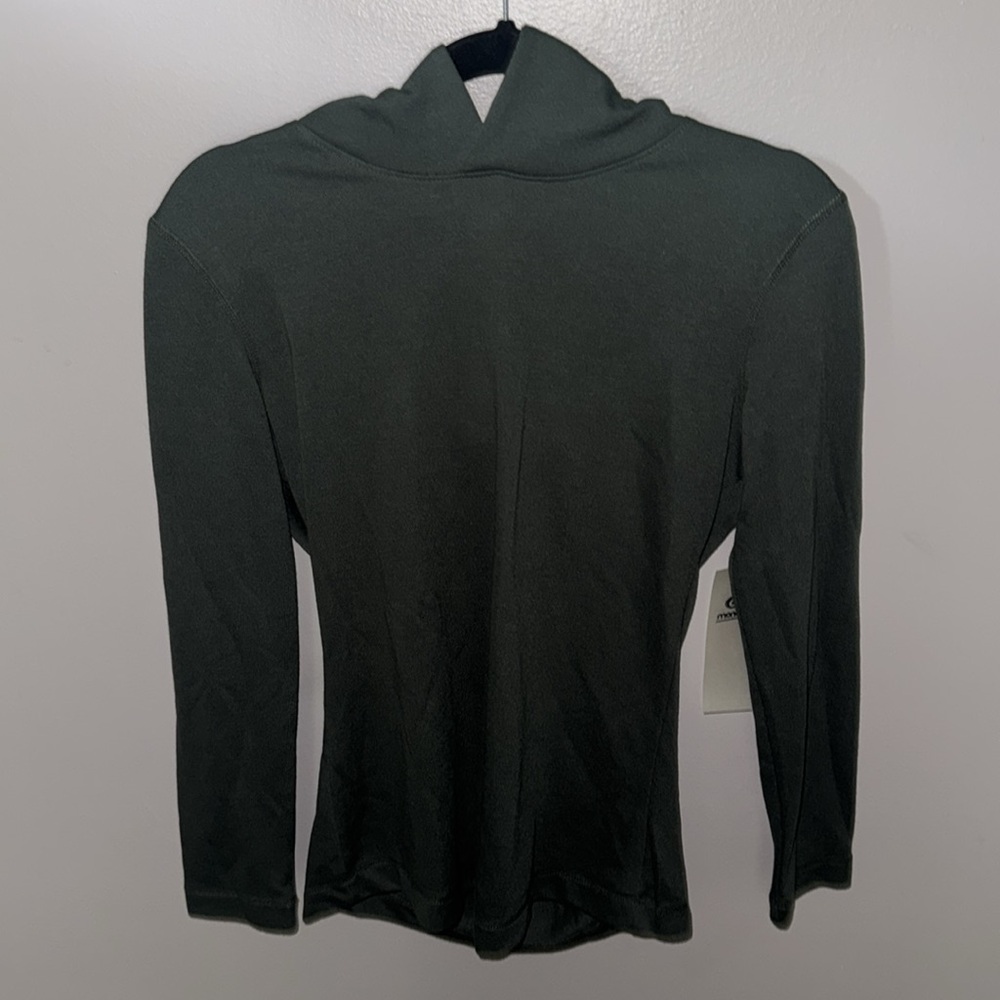 Mono B Long Sleeve Hooded Top 💚